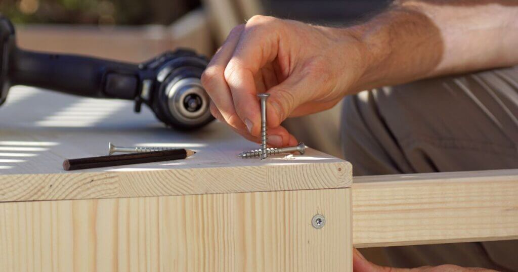raised bed with legs 