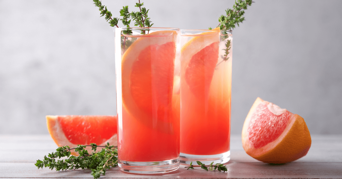grapefruit and thyme bourbon smash